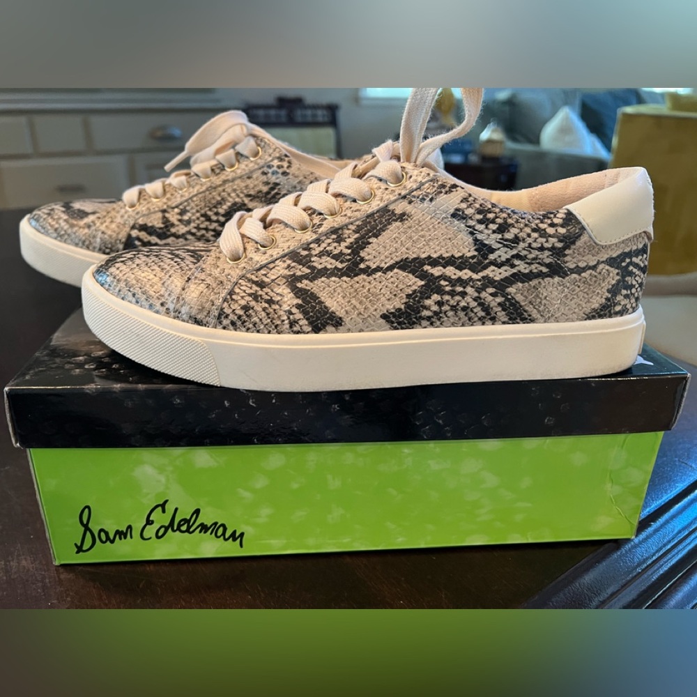 Sam Edelman Ethyl snakeskin sneaker. 8m